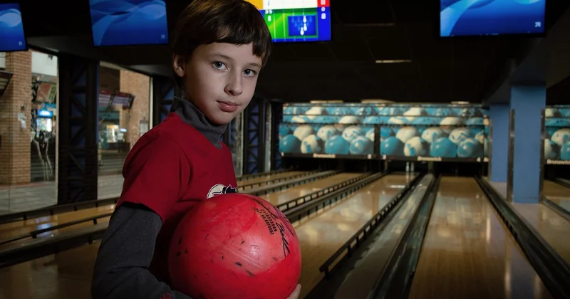 Combien coûte vraiment une boule de bowling à l'achat ?
