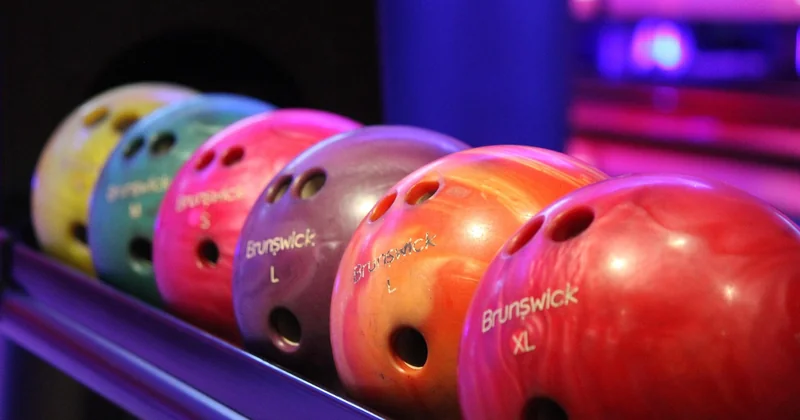 La location de boule de bowling : une vraie alternative